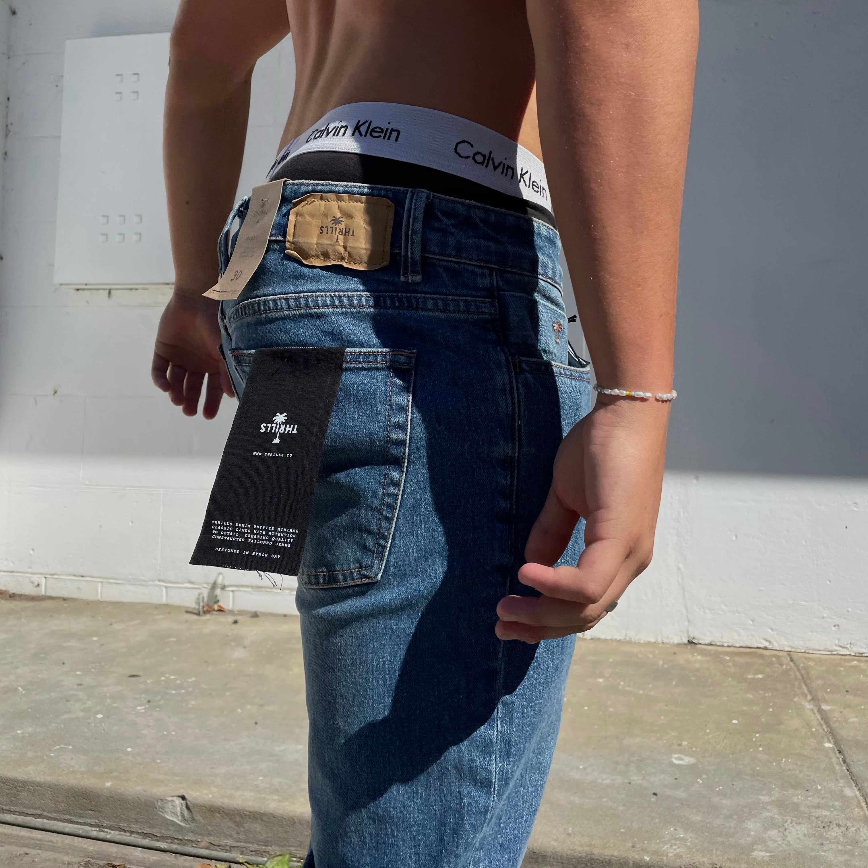 Sagging hollister shop jeans