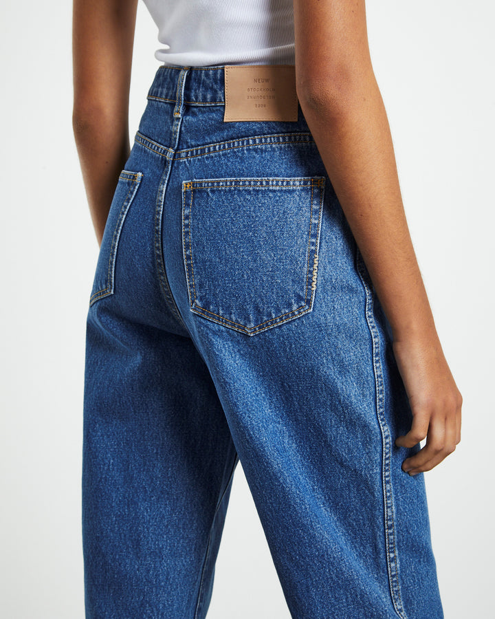 Neuw Denim Sade Baggy Crop Jean - 80s Blue - Mid Vintage Indigo