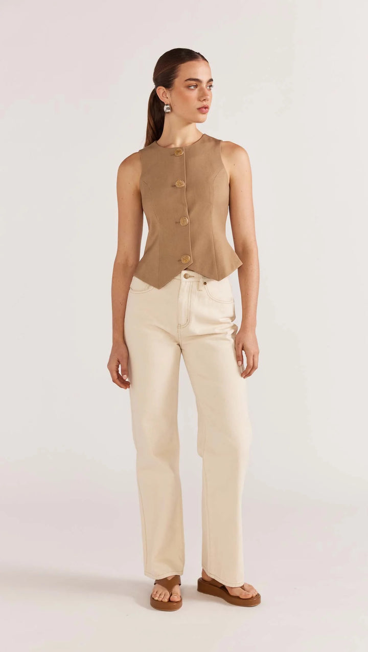 Staple The Label Plaza Vest- Camel
