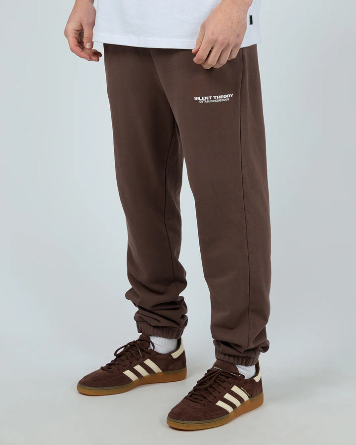 Silent Theory Essential Theory Trackpant - Chocolate