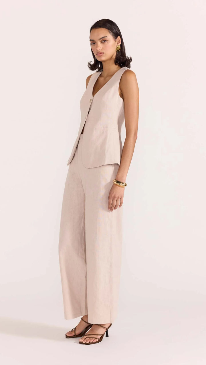 Staple The Label Enna Longline Vest - Stone