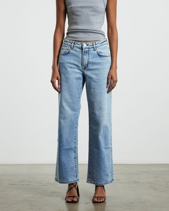 Neuw Denim Daria Boyfriend Jean - Zero Jemima - Light Vintage Blue