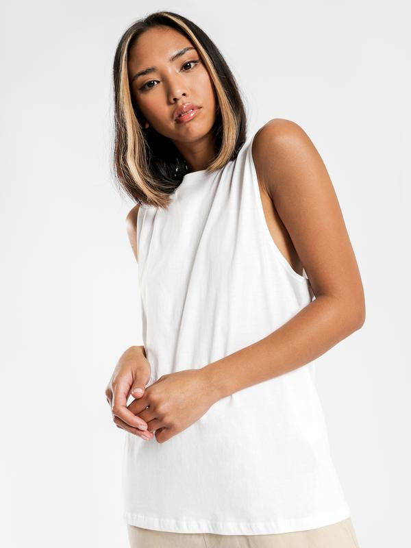 Keira Basic Muscle- White
