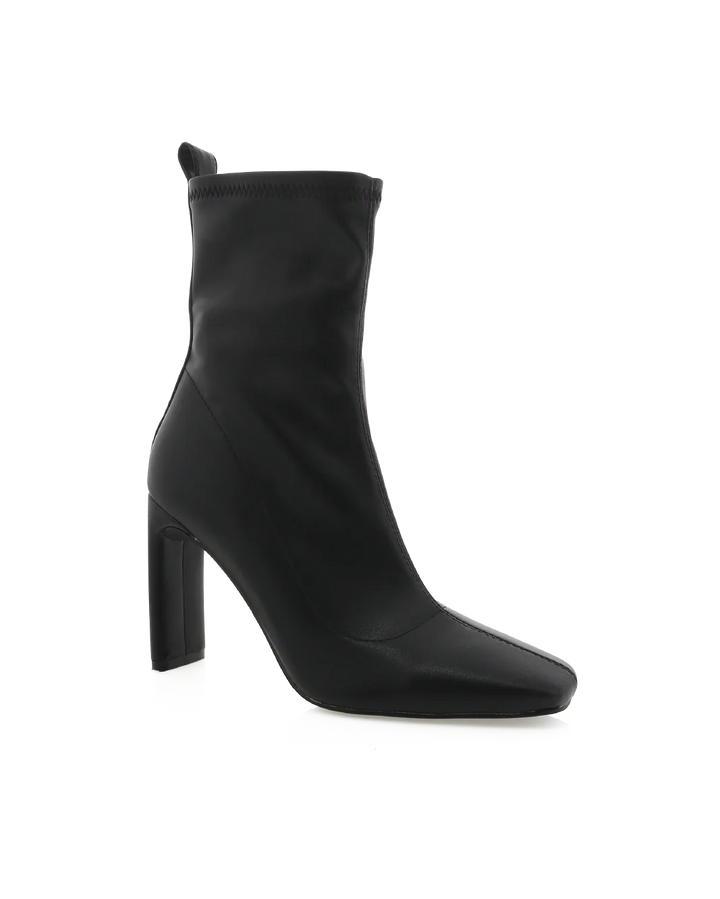 Hallan Boot-Black