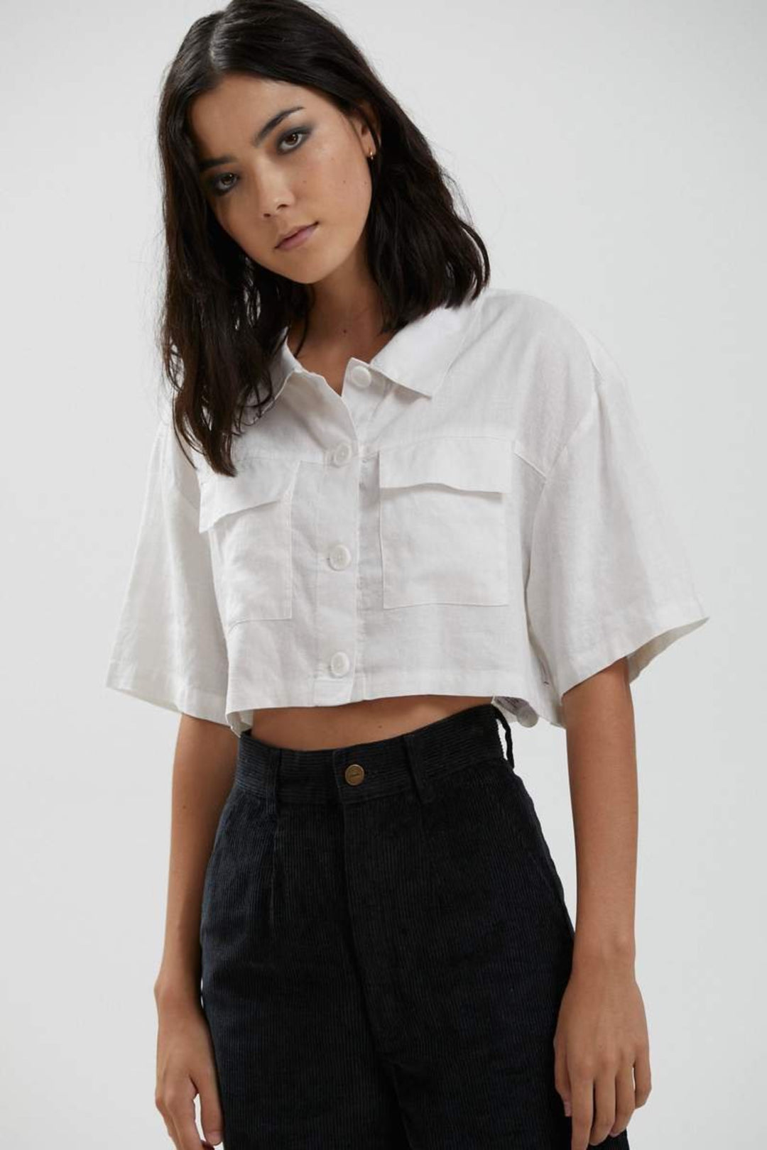 Clover Hemp Cropped Short Sleeve Shirt- White