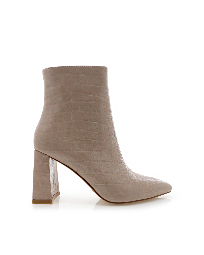 Elke- Grey Croc