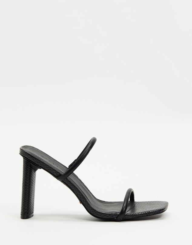 Johana Heel - Black Scale