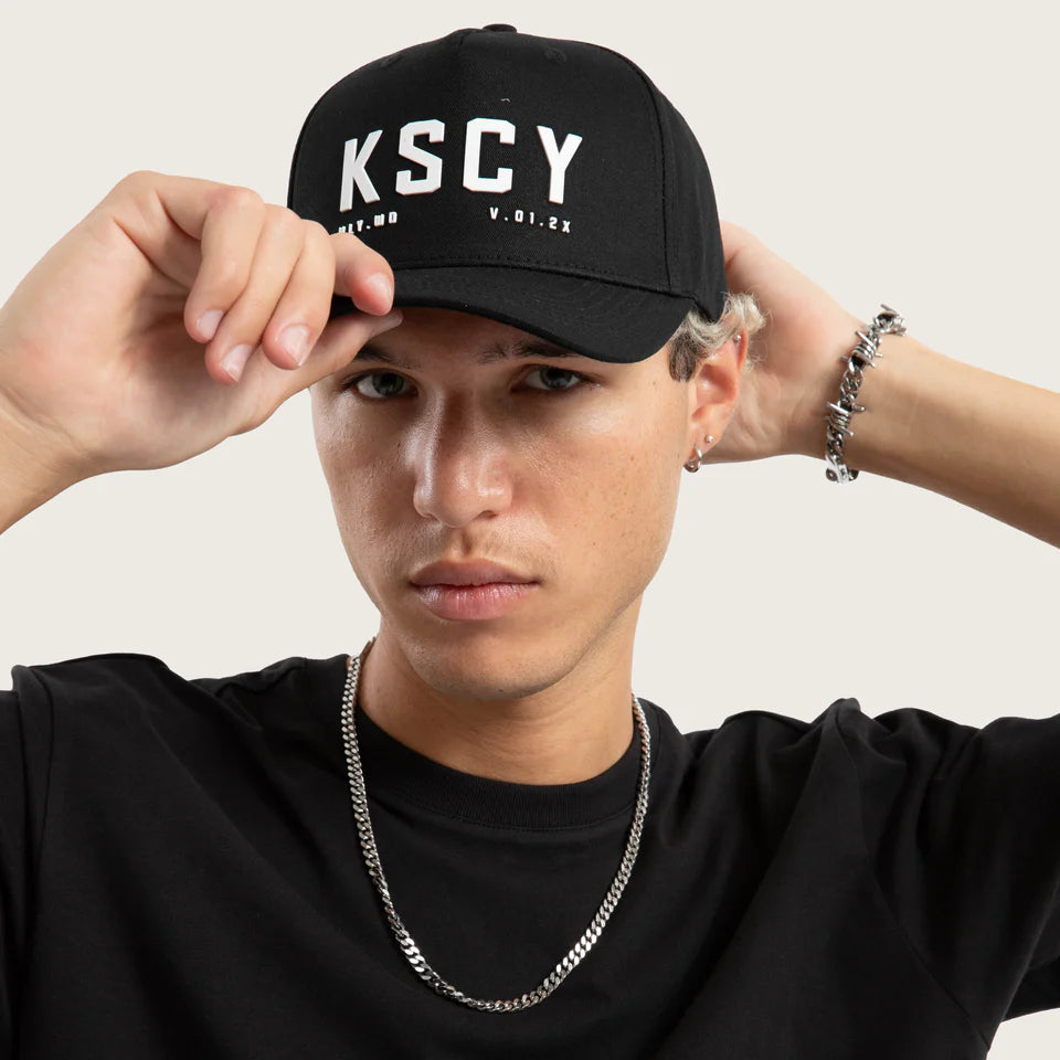 Kiss Chacey Acrus Cap - Jet Black