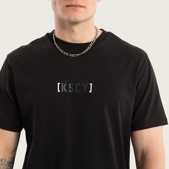 Kiss Chacey Unleashed Dual Curved Tee - Jet Black