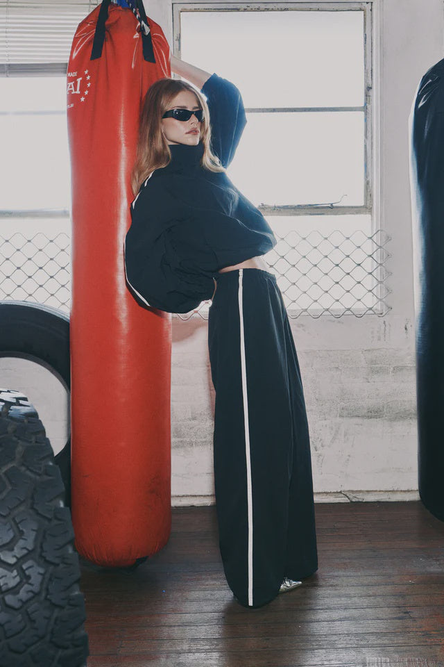 Ssaint Windbreaker Loose Pants - Black