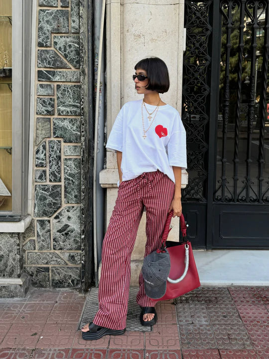 SŚAINT Heart Tee - White With Red Heart