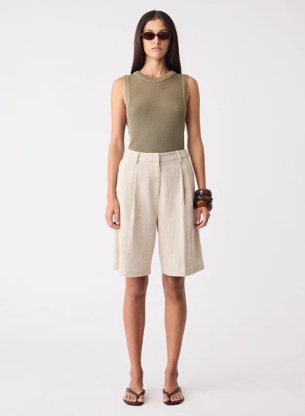 Esmaee Etch Bermuda Short - Sand