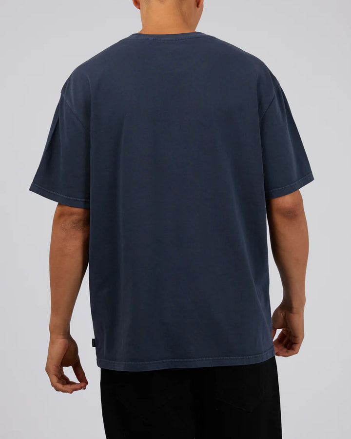 Silent Theory Classic Emb Tee - Navy