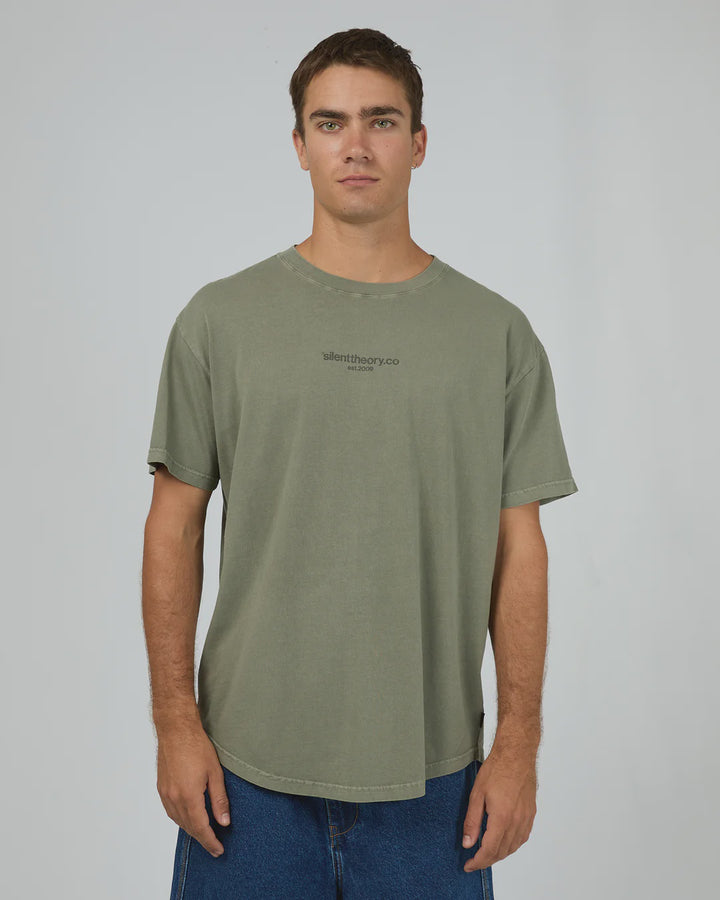 Silent Theory Fade Scoop Tee - Olive