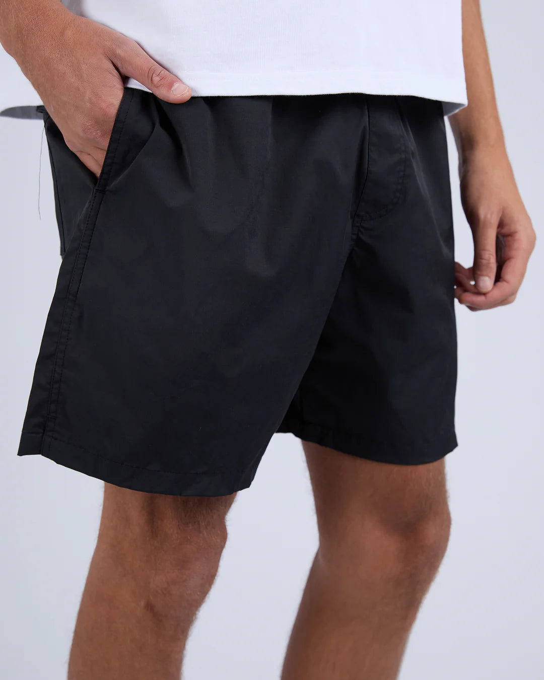 Silent Theory Tres Short-Black