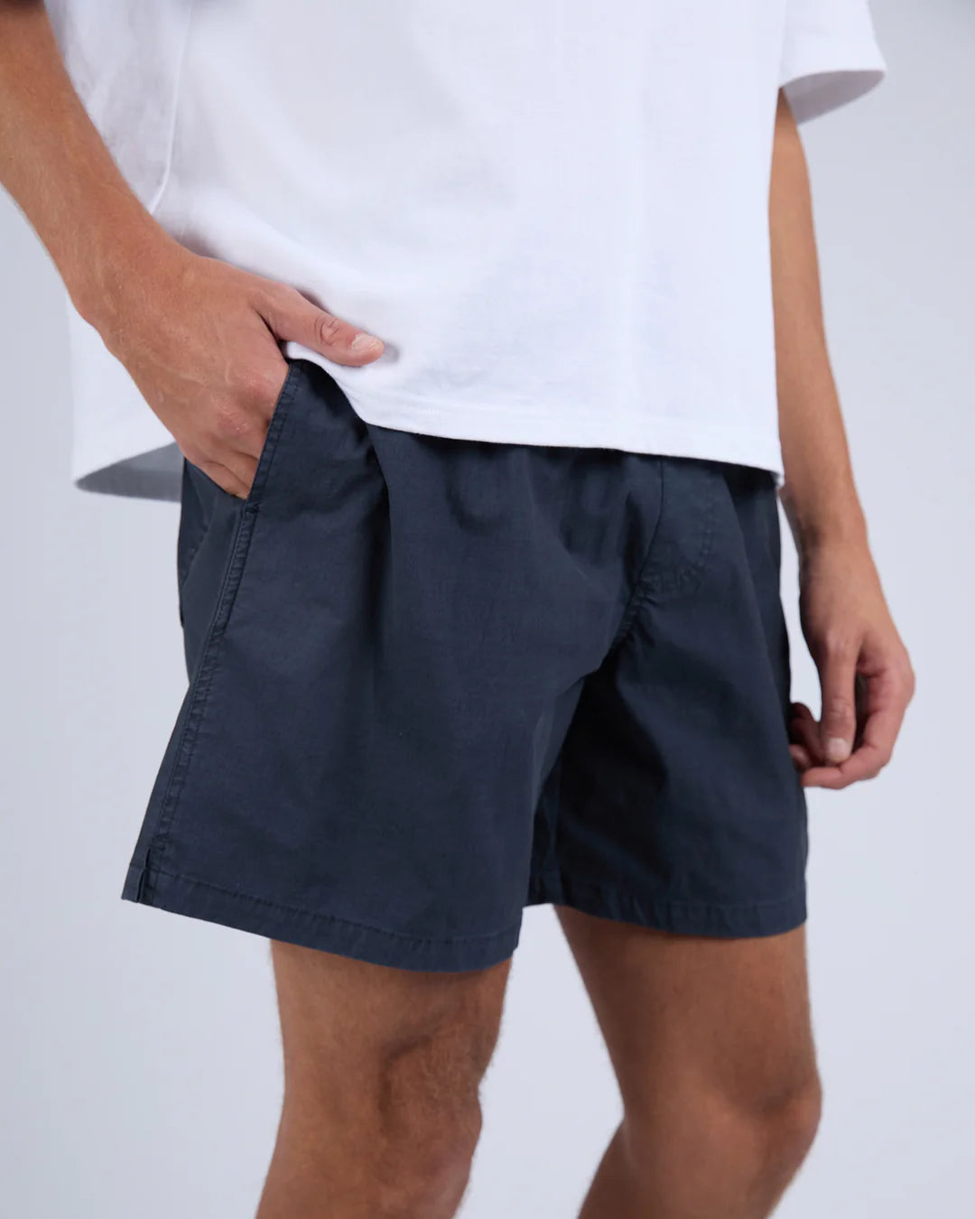 Silent Theory Tres Short-Navy