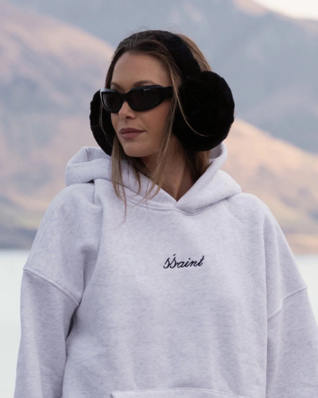 SŚAINT Logo Hoodie - Grey