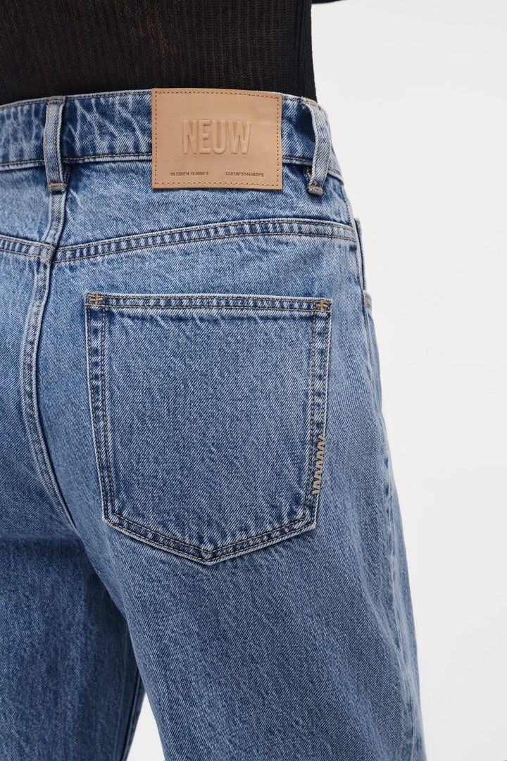 Neuw Denim Coco Relaxed Jean - Milano - Mid Vintage Indigo