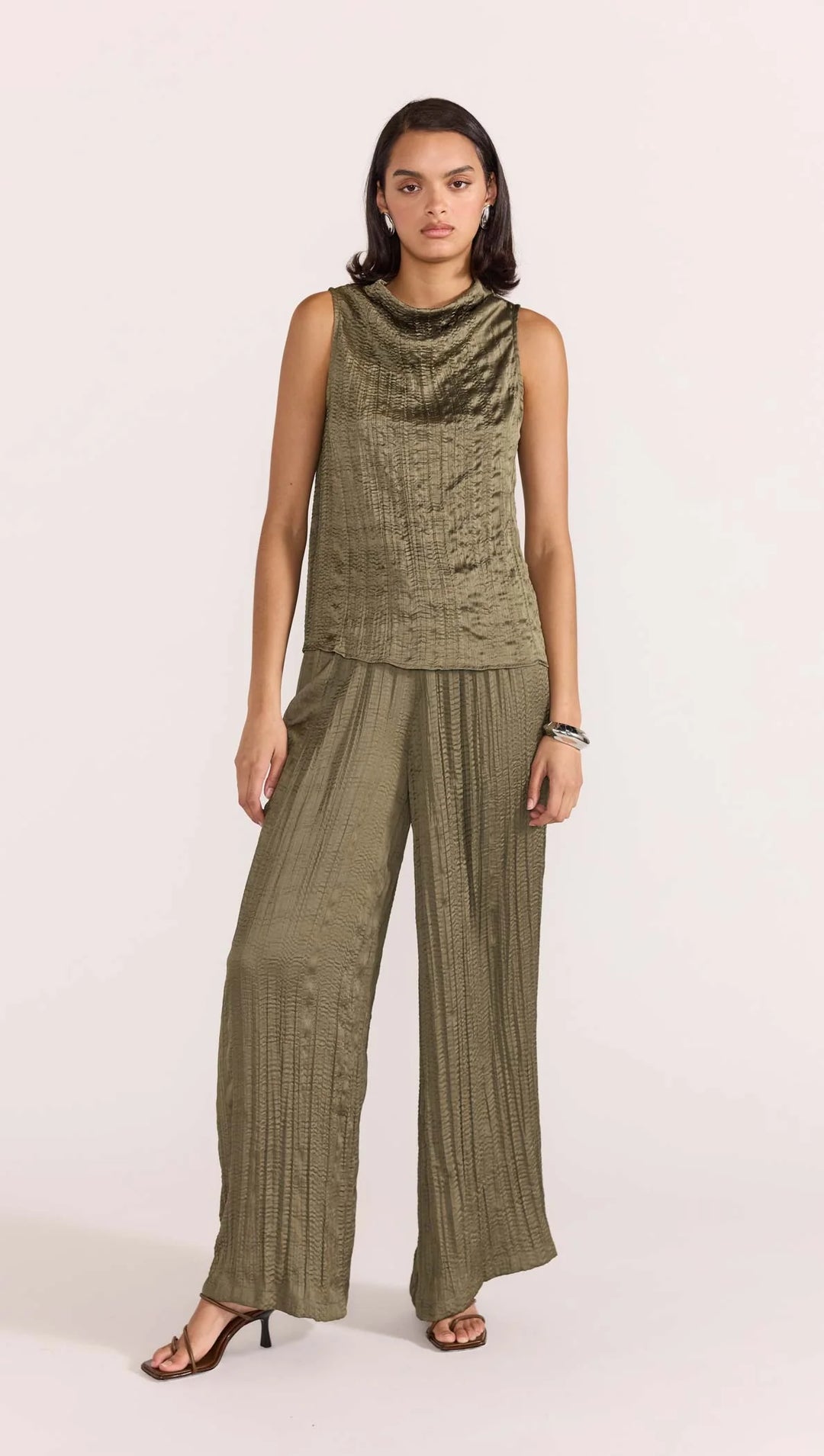 Staple The Label Thalia Top - Olive