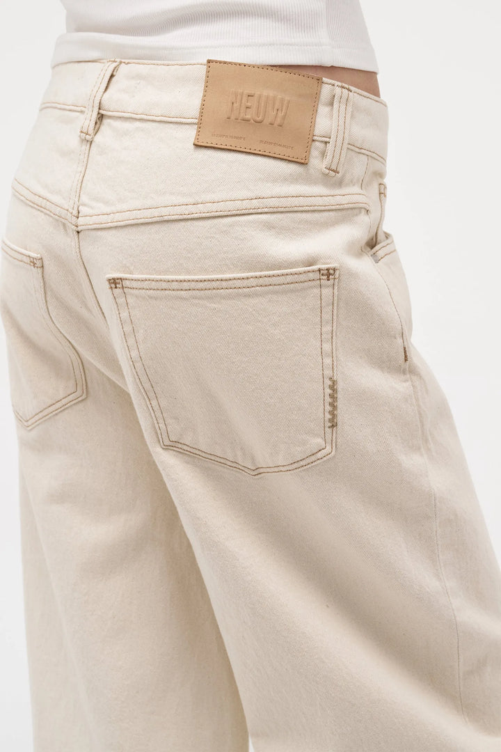 Neuw Denim Yoko Baggy Crop Jean - Cream