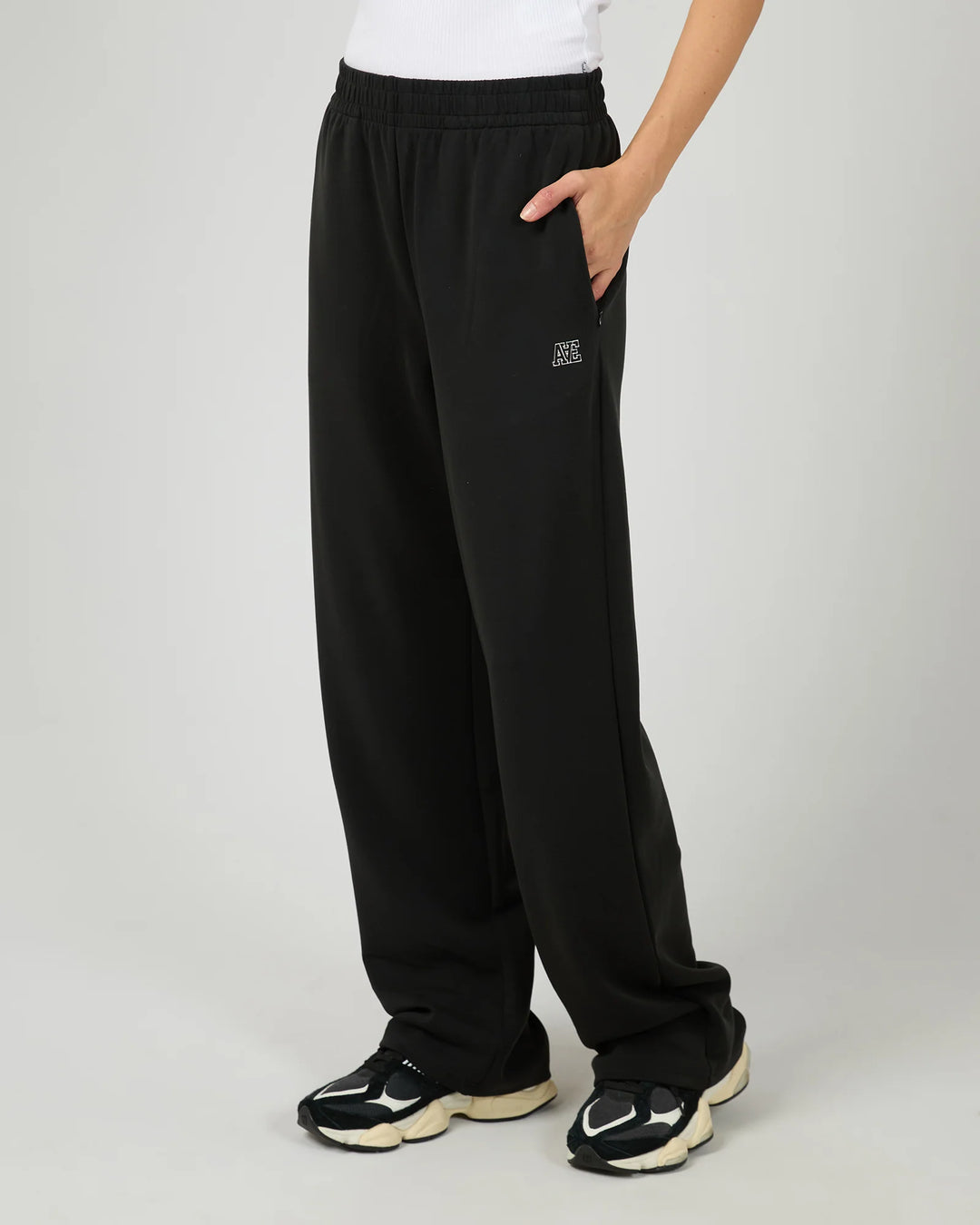 All Abouut Eve Luxe Active Pant - Black