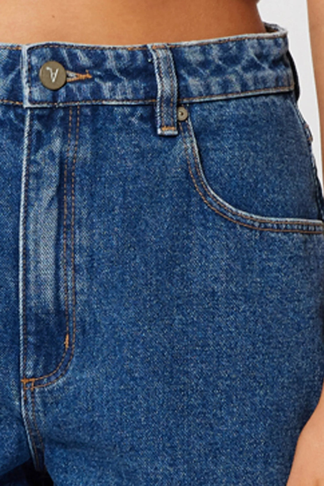 Abrand Venice Denim Short - Bella - Mid Blue