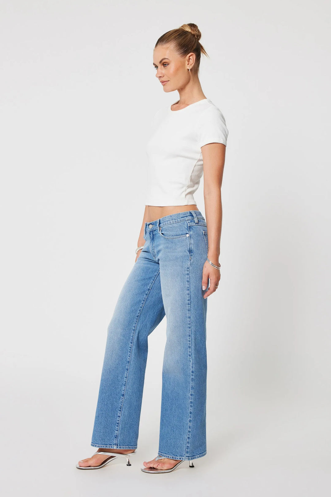 Abrand 99 Low & Wide Jean - Cleo - Mid Vintage Blue