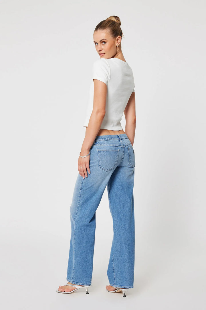 Abrand 99 Low & Wide Jean - Cleo - Mid Vintage Blue