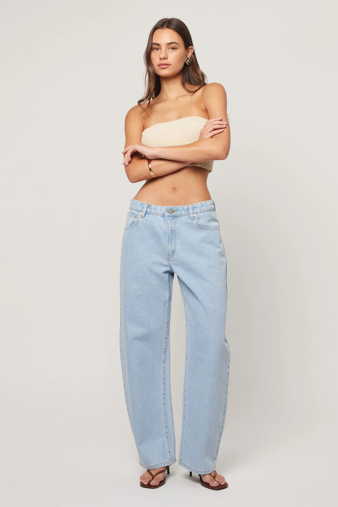 Abrand 95 Mid Barrel Jean - Kendall