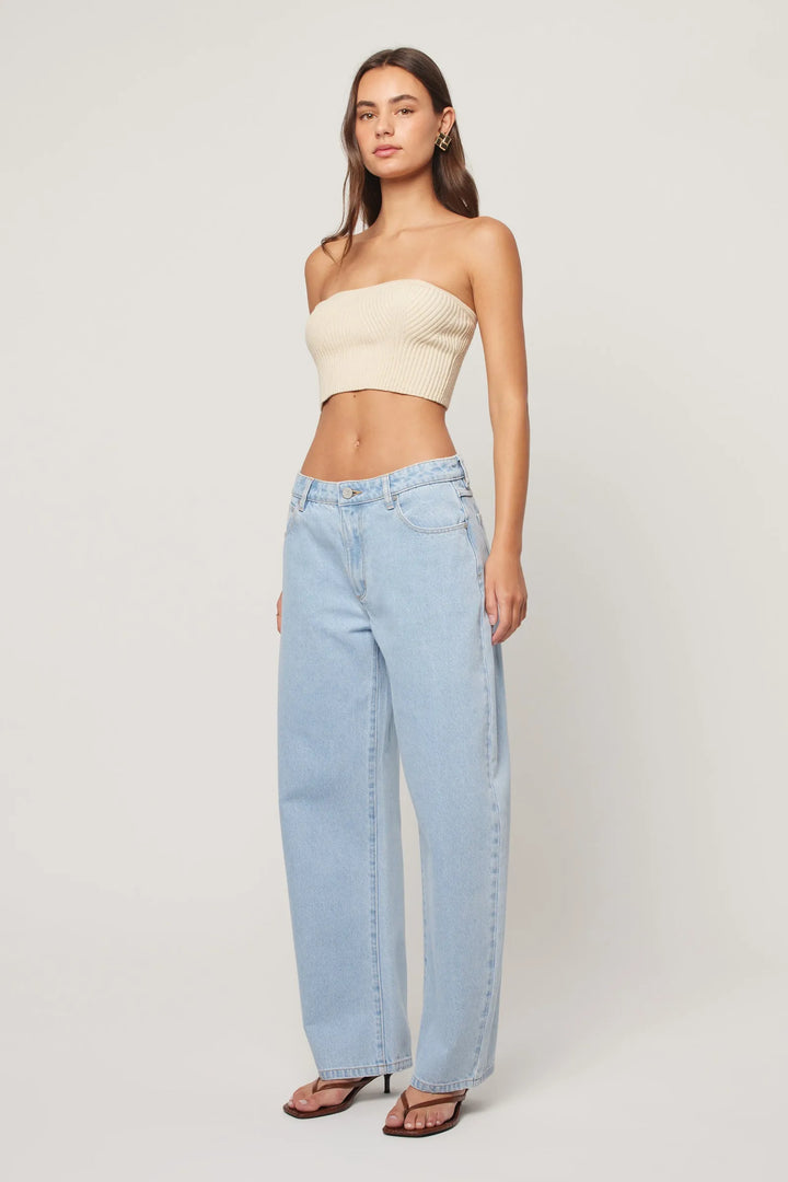 Abrand 95 Mid Barrel Jean - Kendall