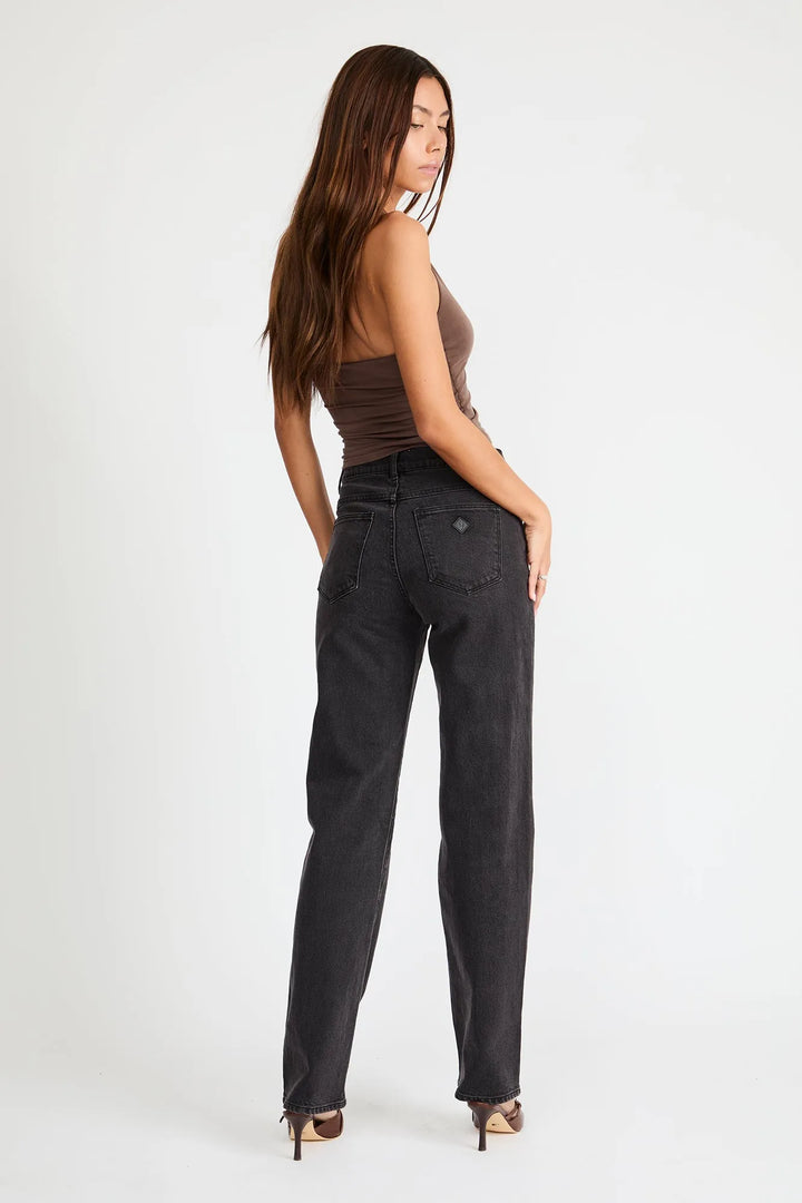 Abrand 95 Mid Straight Jean - Sophie