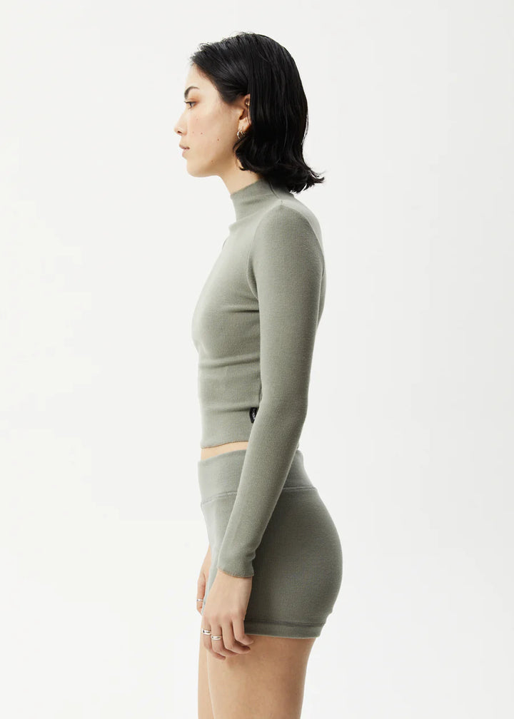 Iconic Hemp Ribbed Long Sleeve Top - Olive