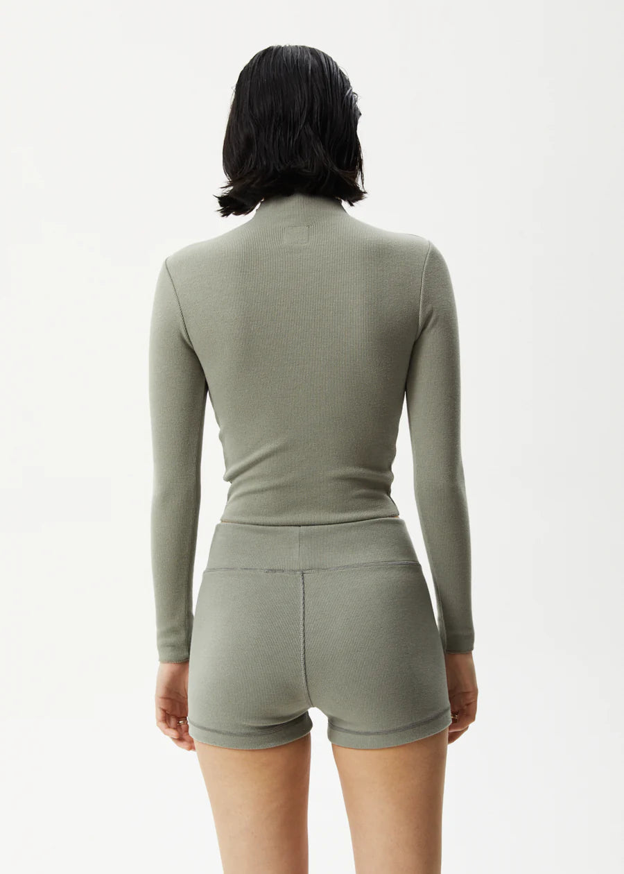 Iconic Hemp Ribbed Long Sleeve Top - Olive