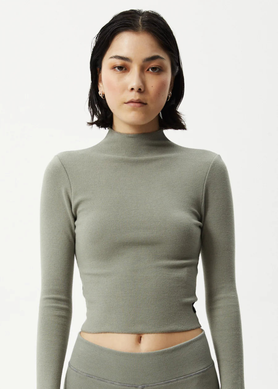 Iconic Hemp Ribbed Long Sleeve Top - Olive