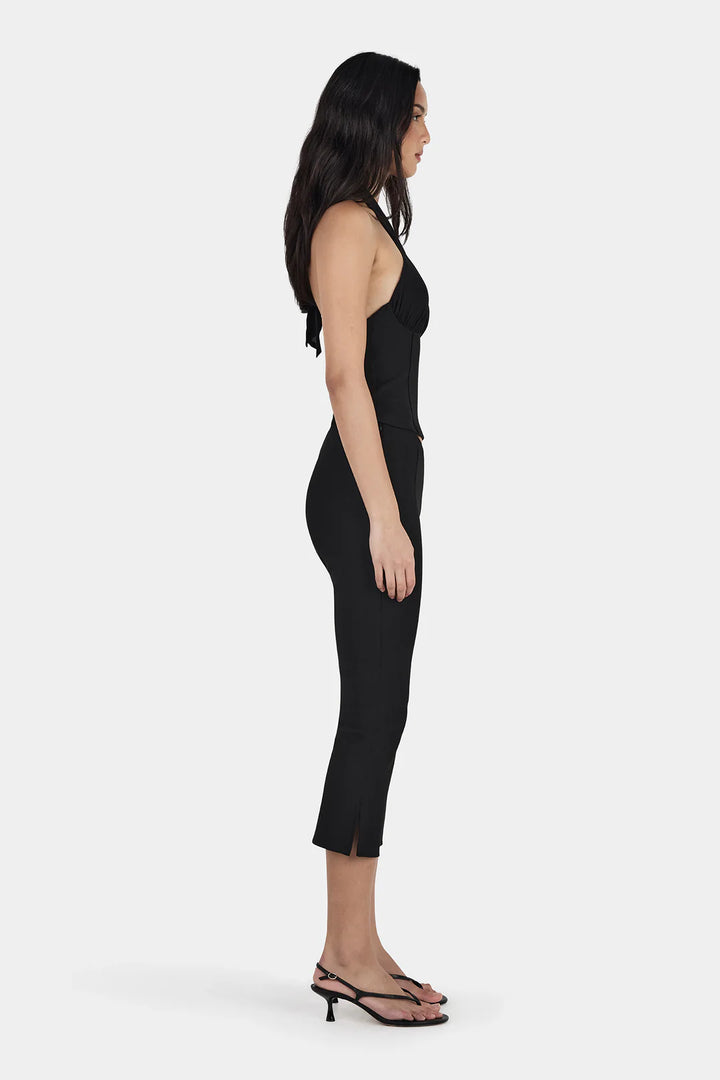 Ownley Reyna Capri-Black
