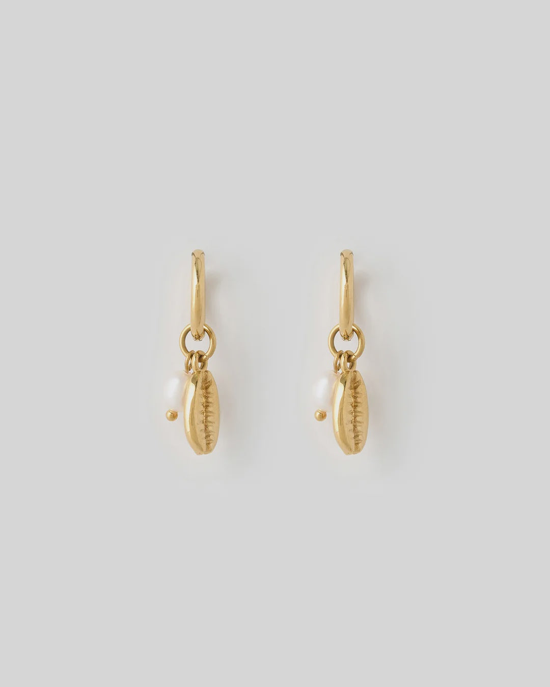 Arms Of Eve Coralie Pearl Earrings Gold