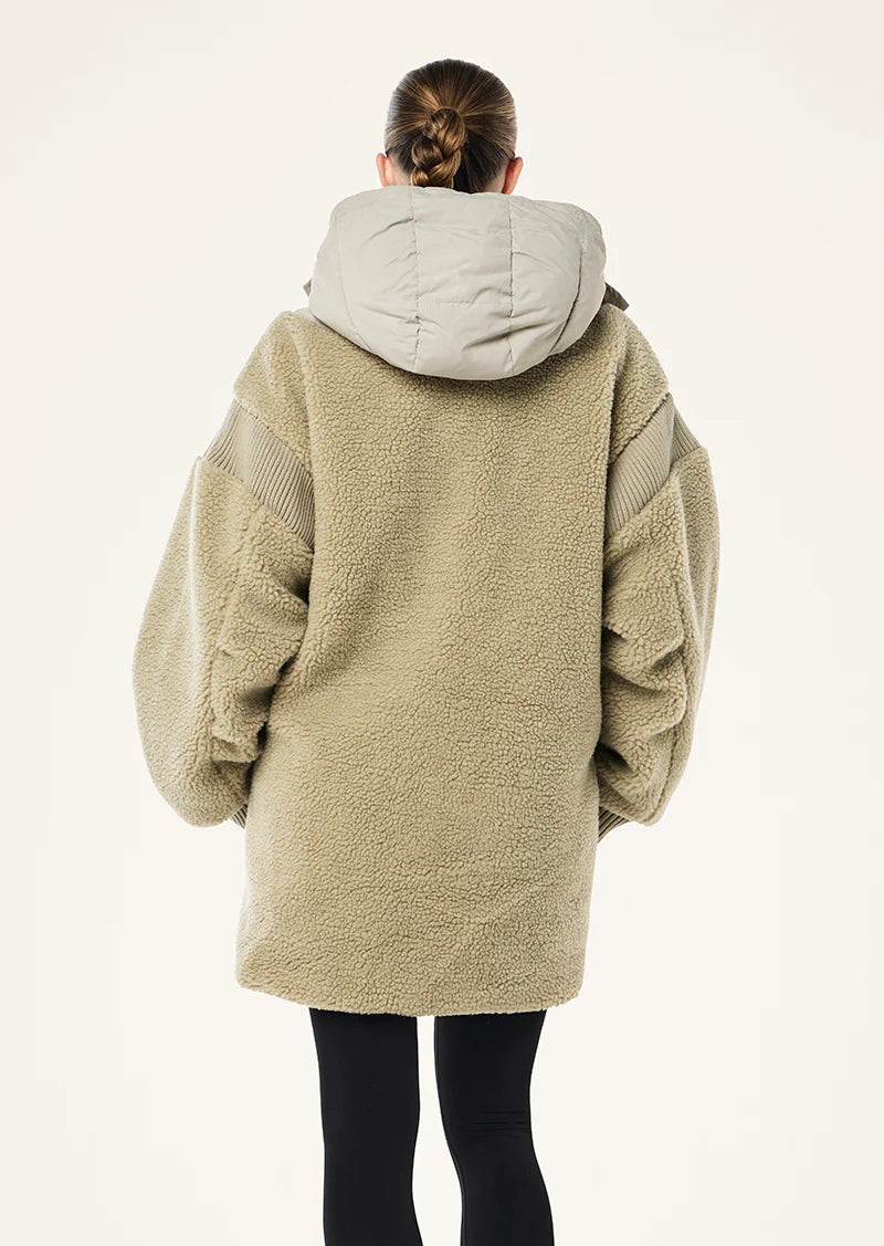 P.E Nation District Jacket - Biscuit
