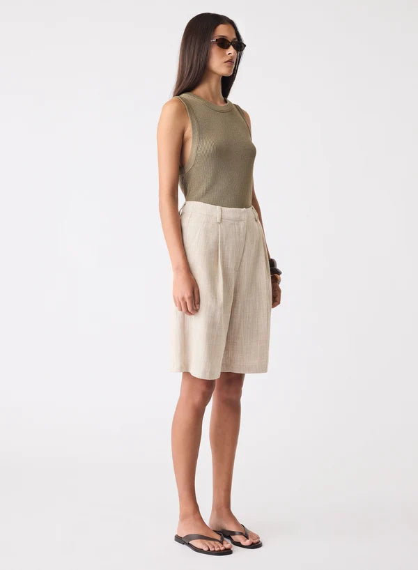Esmaee Etch Bermuda Short - Sand