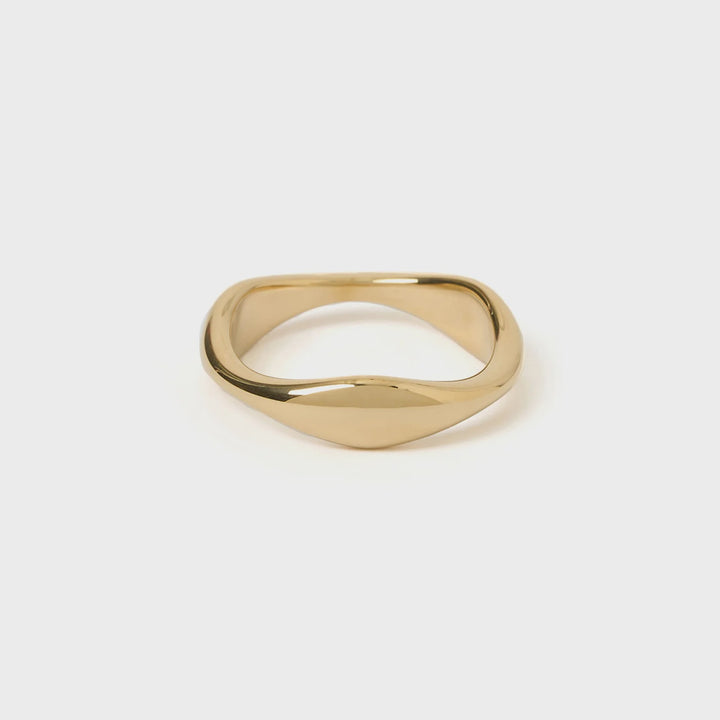 Arms Of Eve Dune Gold Ring