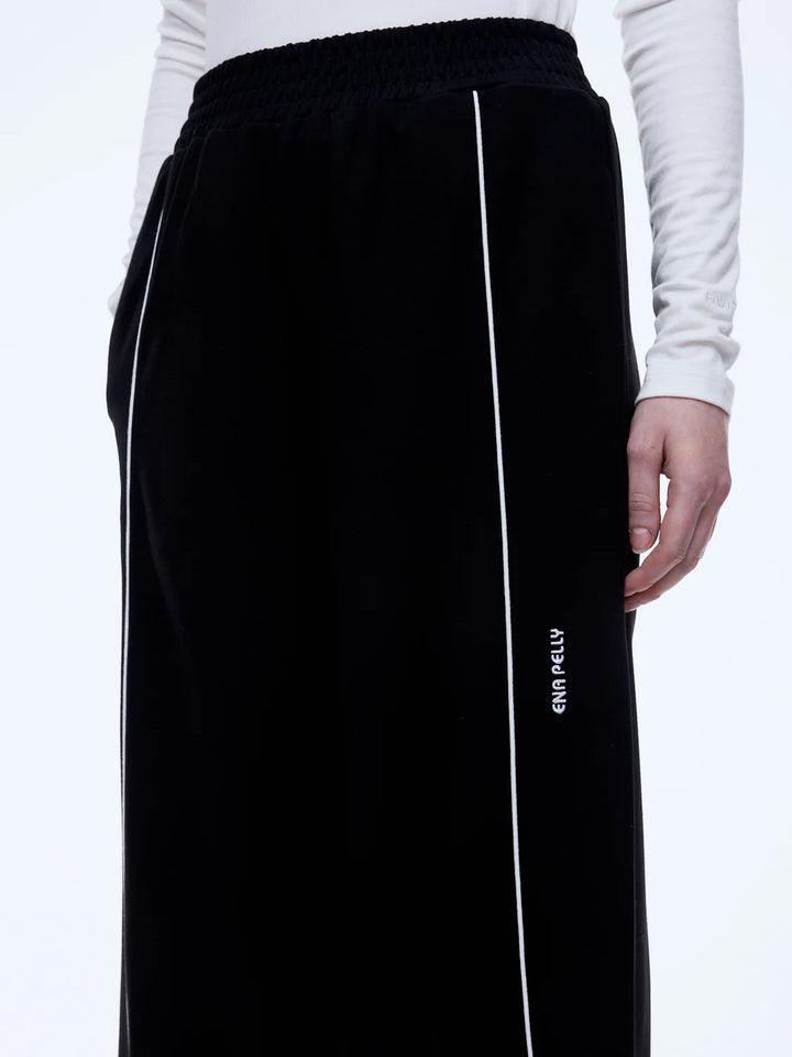 Ena Pelly Valencia Relaxed Pant - Black