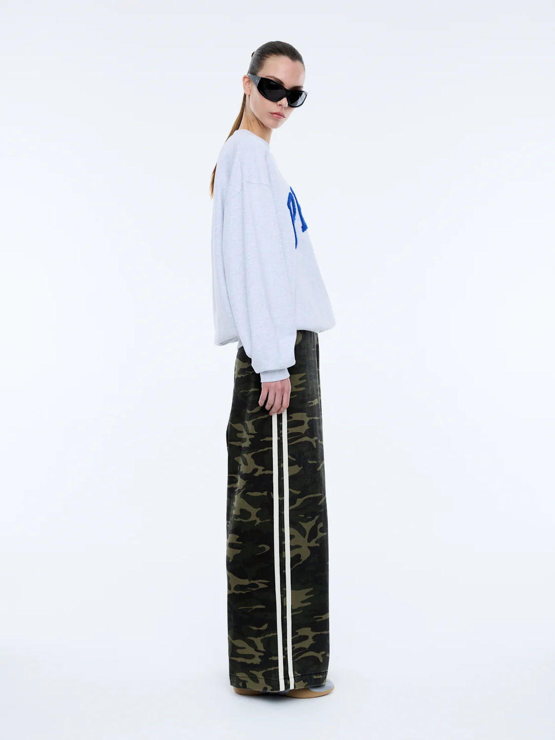 Ena Pelly Anniversary Sweatshirt - White Marle/Blue