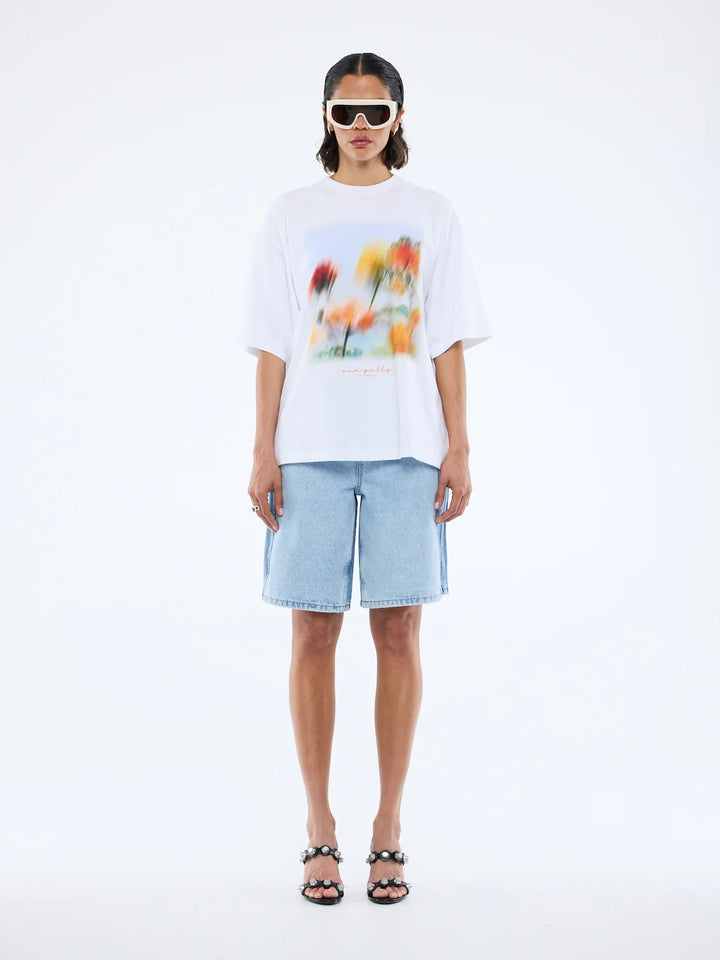 Ena Pelly Blurred Daisy Drame Tee - White