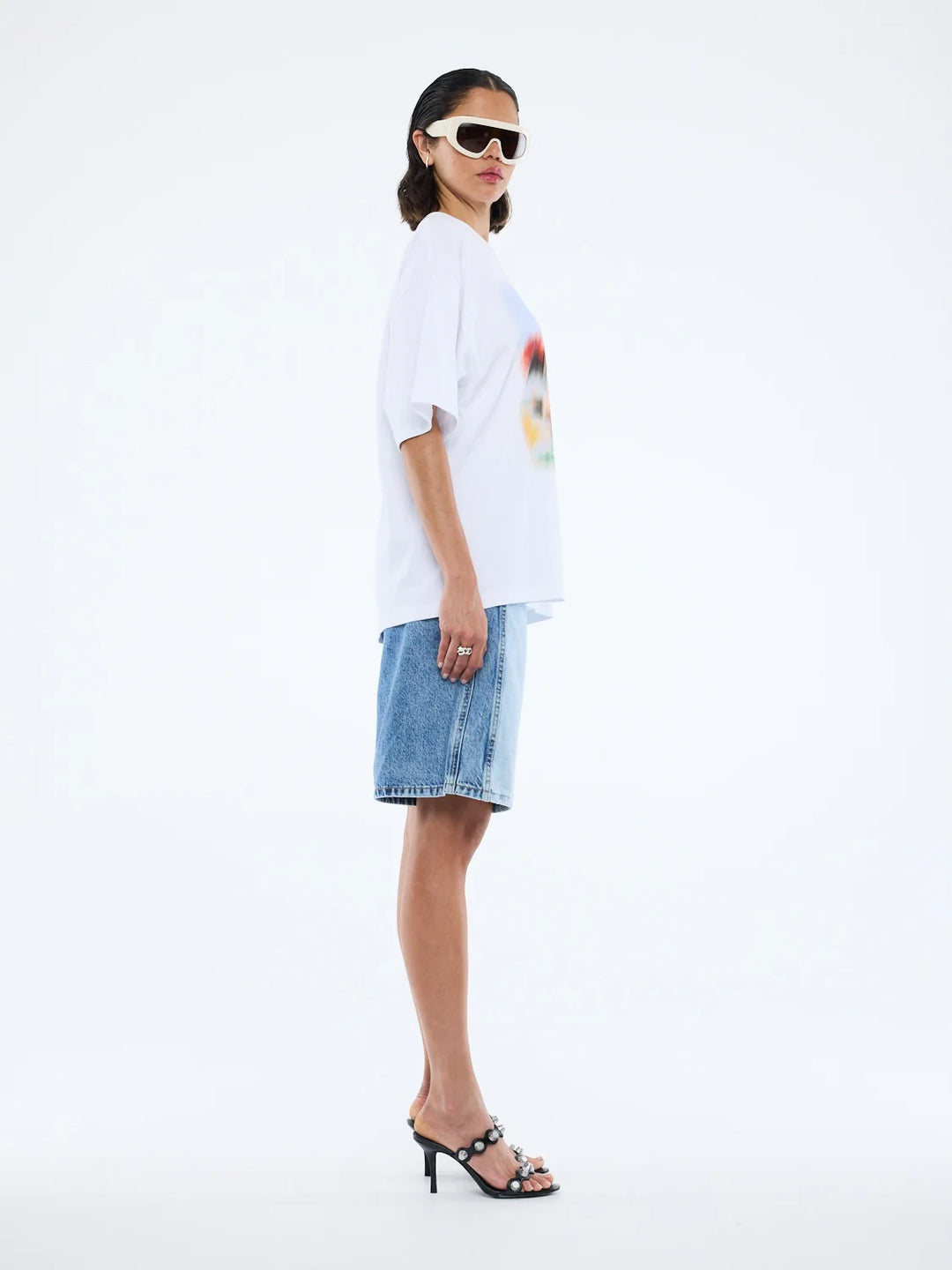 Ena Pelly Blurred Daisy Drame Tee - White