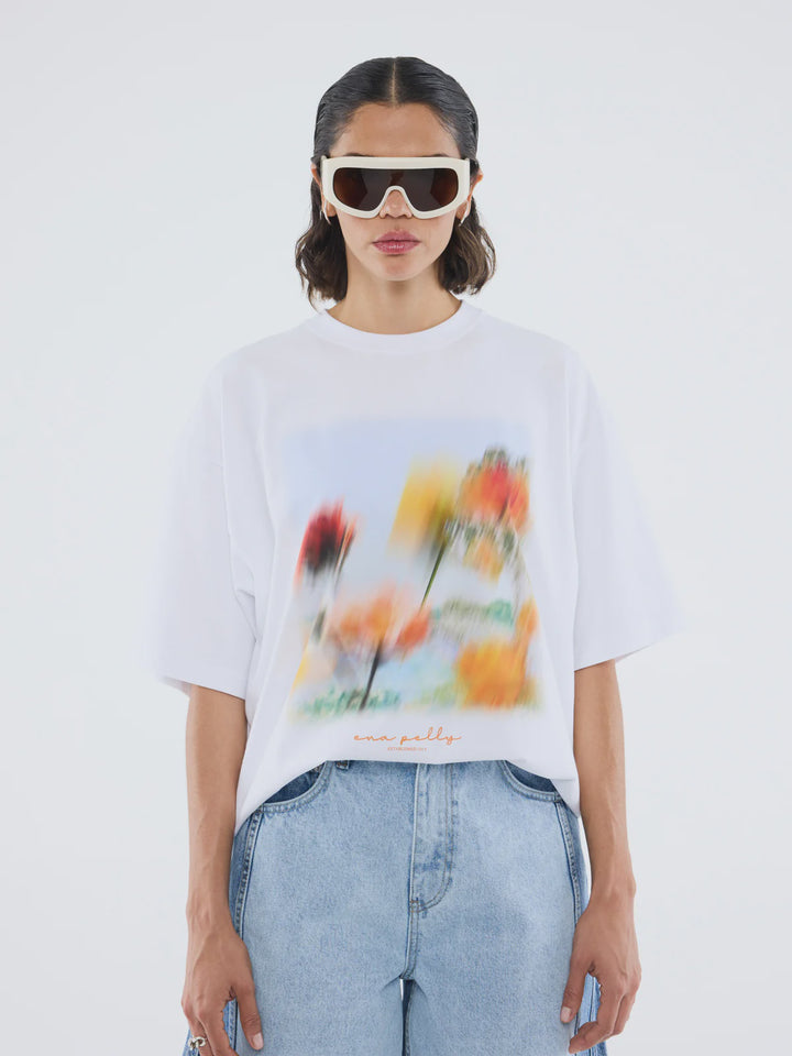 Ena Pelly Blurred Daisy Drame Tee - White