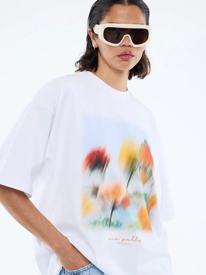 Ena Pelly Blurred Daisy Drame Tee - White