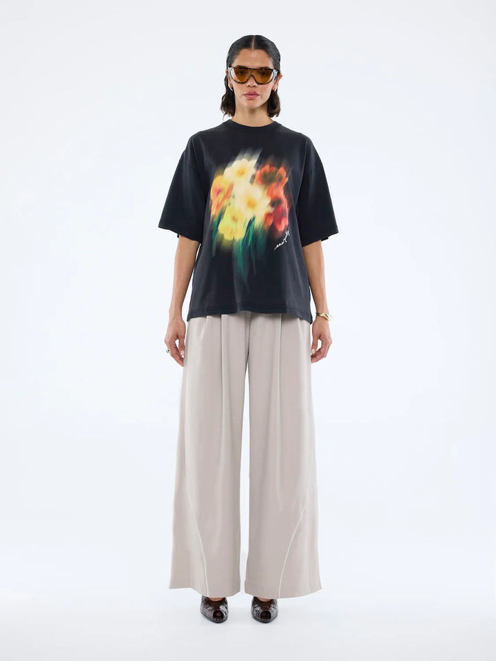 Ena Pelly Blurred Sunflowers Tee - Vintage Black