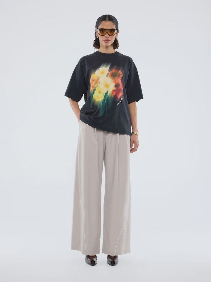 Ena Pelly Blurred Sunflowers Tee - Vintage Black