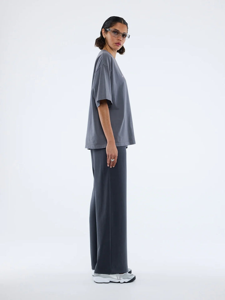 Ena Pelly Spray Heart Tee - Washed Grey