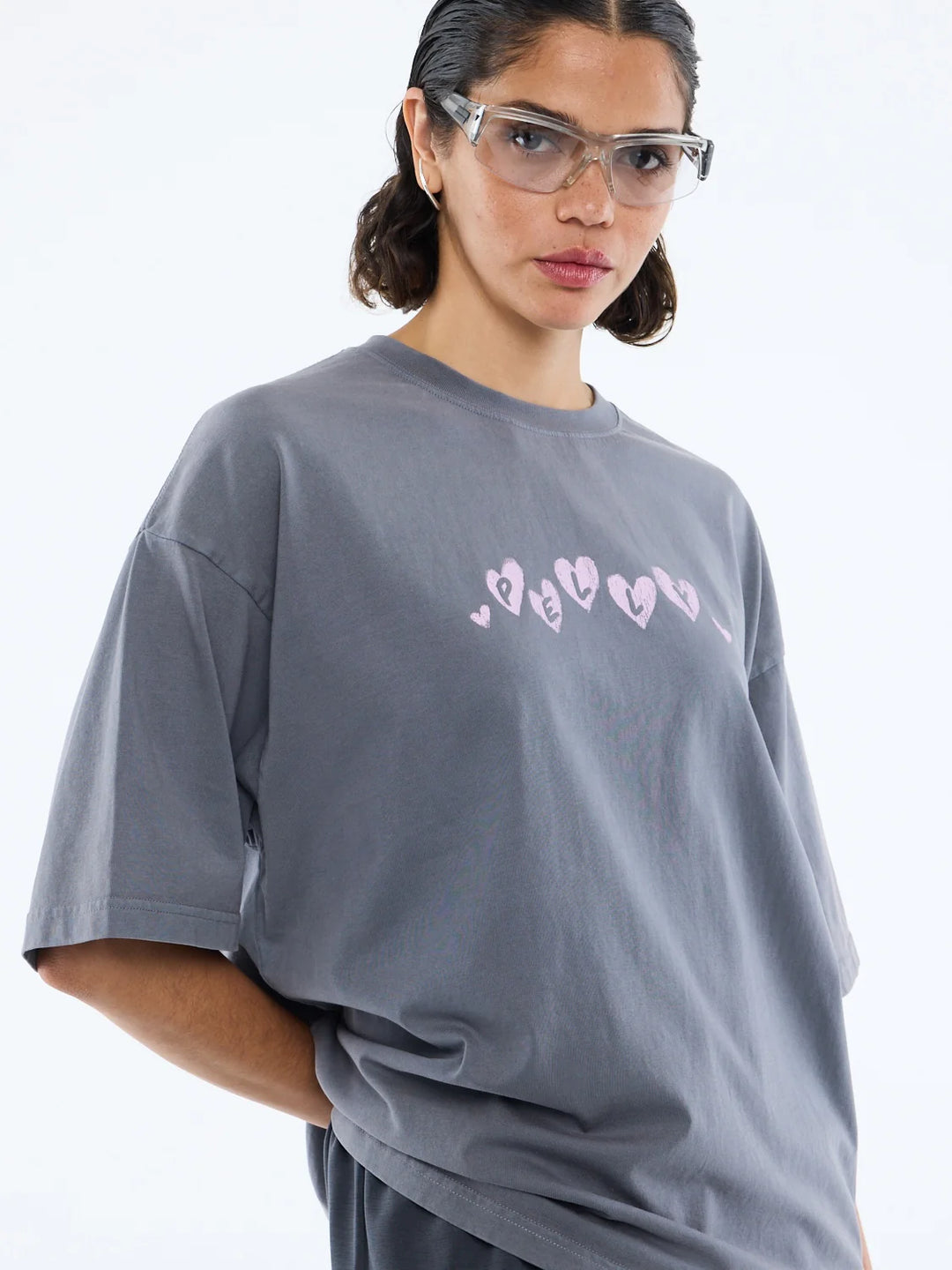 Ena Pelly Spray Heart Tee - Washed Grey