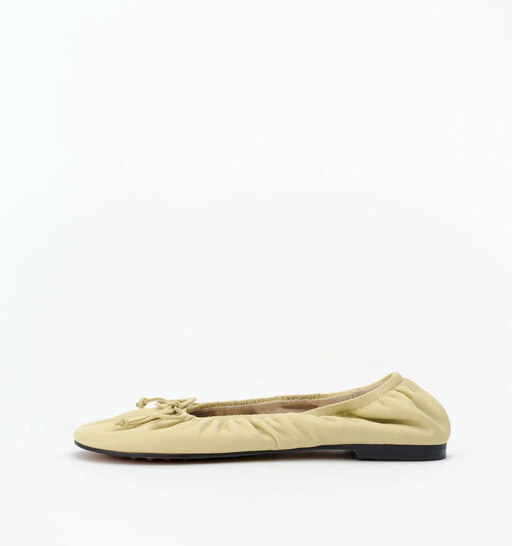 Alias Mae Fyfe Flat - Butter Leather